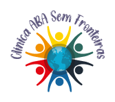 O logotipo da Clínica ABA Sem Fronteiras apresenta um globo terrestre central cercado por seis figuras humanas coloridas com os braços levantados, simbolizando união global e celebração. O nome da clínica curva-se sobre este arranjo em letras roxas cursivas. A imagem transmite uma mensagem de alcance e colaboração internacional no contexto da clínica.